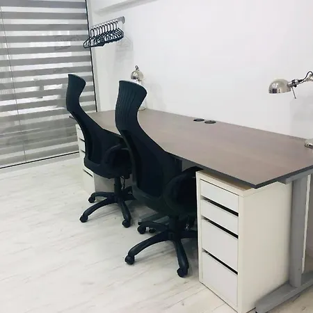 Loft Berry * لارنكا